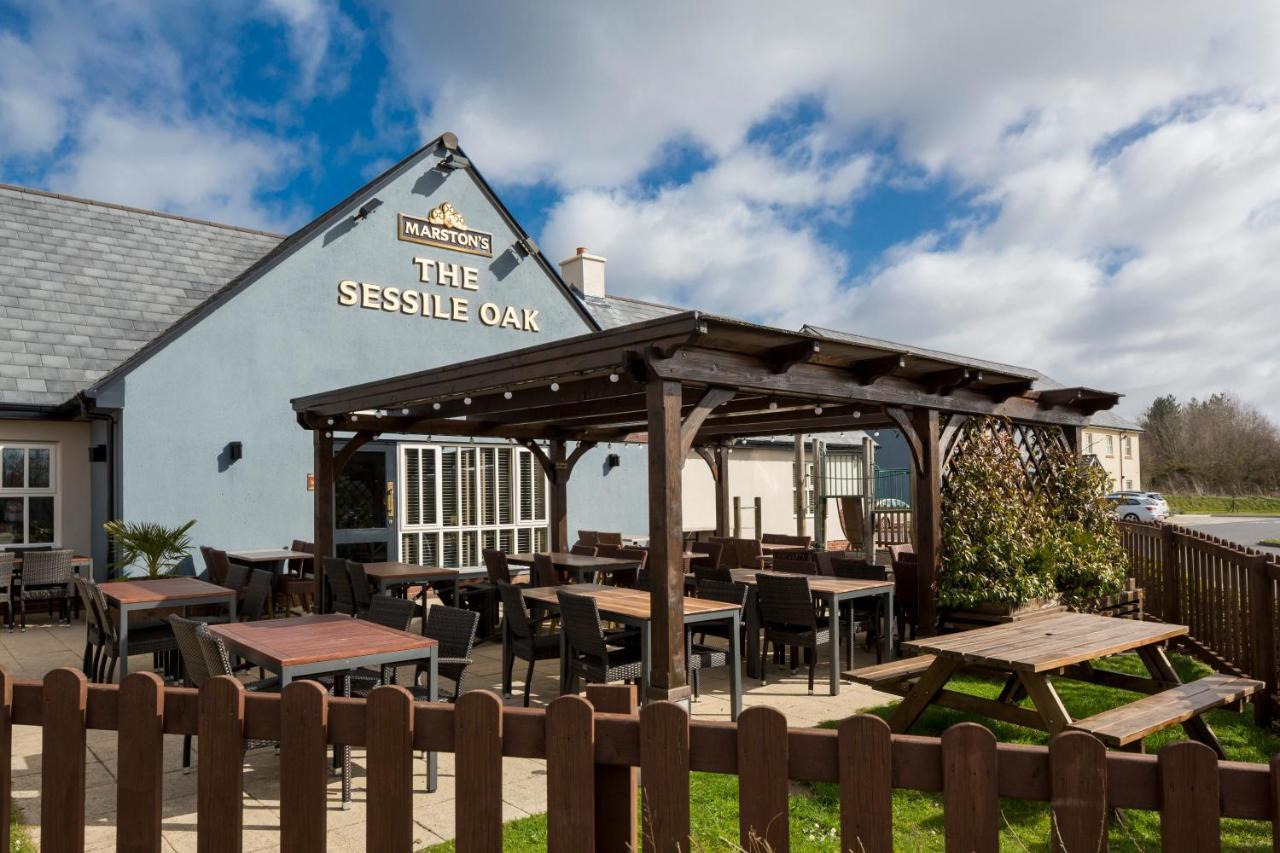 Sessile Oak, Llanelli By Marston'S Inns Exterior foto